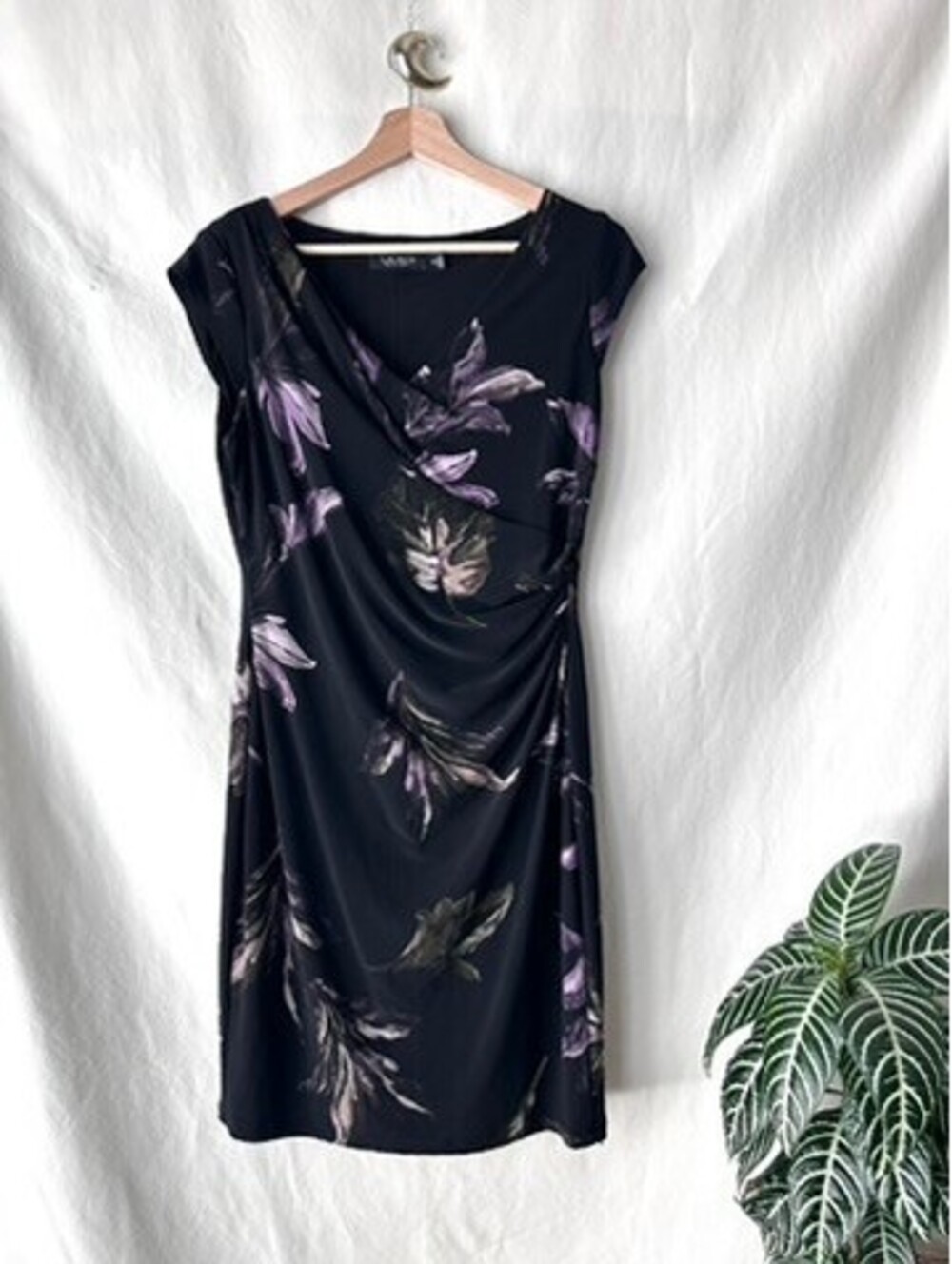 Lauren Ralph Lauren Black Floral Ruched Sheath Dress Size 10P